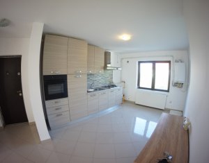 Appartement 3 chambres à louer dans Cluj-napoca, zone Zorilor