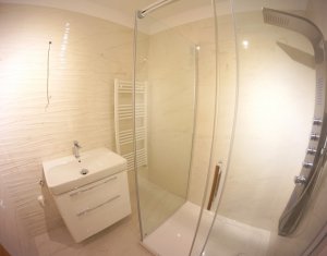 Appartement 3 chambres à louer dans Cluj-napoca, zone Gheorgheni