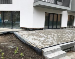 Espace Commercial à louer, 132m2 dans Cluj-napoca, zone Zorilor
