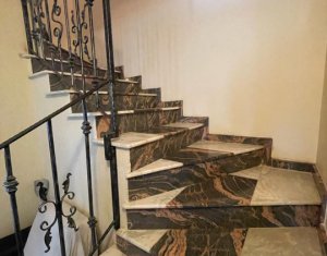 Maison 4 chambres à louer dans Turda
