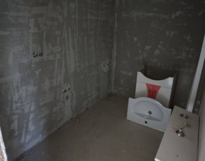 Lakás 2 szobák eladó on Floresti