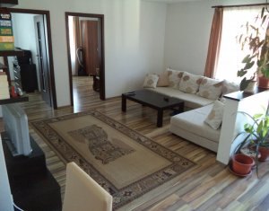 , 64m2 dans Floresti