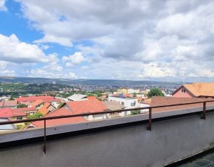 Appartement 3 chambres à louer dans Cluj-napoca, zone Zorilor