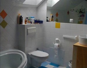 Ház 5 szobák eladó on Floresti
