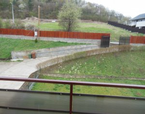 Maison 8 chambres à louer dans Floresti