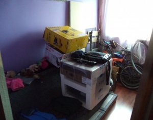 Appartement 4 chambres à vendre dans Floresti