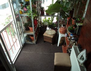 Appartement 4 chambres à vendre dans Floresti