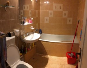 Appartement 3 chambres à vendre dans Cluj-napoca, zone Manastur