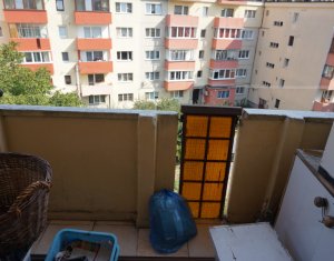 Appartement 3 chambres à vendre dans Cluj-napoca, zone Manastur