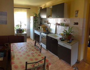 Appartement 3 chambres à vendre dans Cluj-napoca, zone Manastur