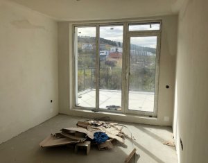 Appartement 4 chambres à vendre dans Floresti