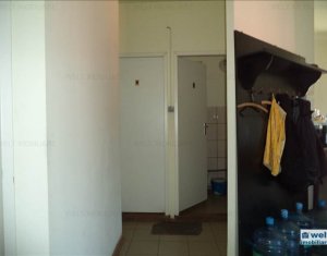 Espace Commercial à vendre dans Cluj-napoca