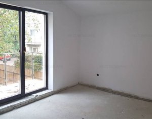 Maison 5 chambres à vendre dans Cluj-napoca, zone Marasti