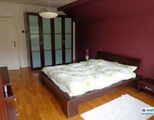 Maison 4 chambres à vendre dans Cluj-napoca, zone Zorilor