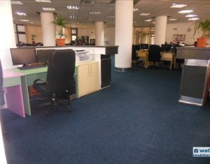 Bureau à louer, 1594m2 dans Cluj-napoca, zone Centru