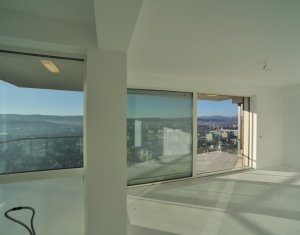 Appartement 4 chambres à vendre dans Cluj-napoca, zone Gruia