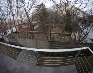 Maison 5 chambres à vendre dans Cluj-napoca, zone Centru