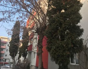 Appartement 4 chambres à vendre dans Cluj-napoca, zone Manastur