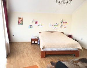 Maison 4 chambres à vendre dans Cluj-napoca, zone Zorilor