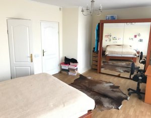 Maison 4 chambres à vendre dans Cluj-napoca, zone Zorilor