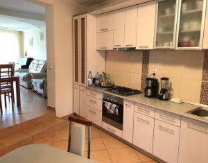 Maison 4 chambres à vendre dans Cluj-napoca, zone Zorilor