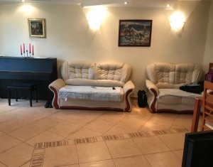 Maison 4 chambres à vendre dans Cluj-napoca, zone Zorilor