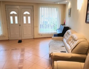 Maison 4 chambres à vendre dans Cluj-napoca, zone Zorilor