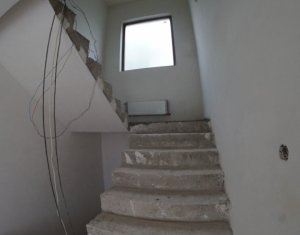 Maison 7 chambres à vendre dans Cluj-napoca, zone Europa