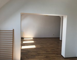 Maison 5 chambres à louer dans Cluj-napoca, zone Grigorescu