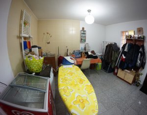 Maison 5 chambres à louer dans Cluj-napoca, zone Marasti