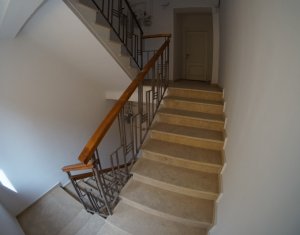 Ház 11 szobák eladó on Cluj-napoca, Zóna Centru