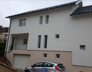 , 240m2 dans Cluj-napoca, zone Manastur