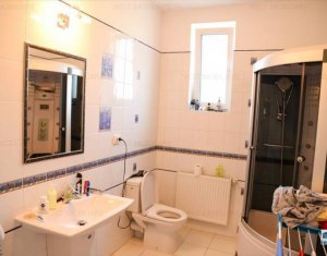 Maison 6 chambres à vendre dans Cluj-napoca