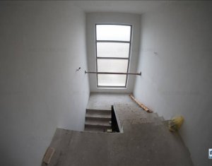 Maison 5 chambres à vendre dans Cluj-napoca, zone Borhanci