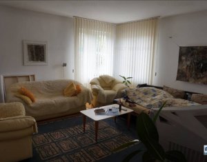 Ház 10 szobák eladó on Cluj-napoca, Zóna Andrei Muresanu