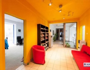 Bureau à louer dans Cluj-napoca, zone Centru