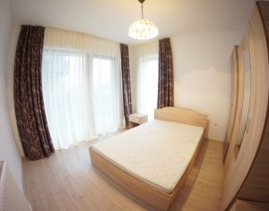 Appartement 3 chambres à louer dans Cluj-napoca, zone Zorilor