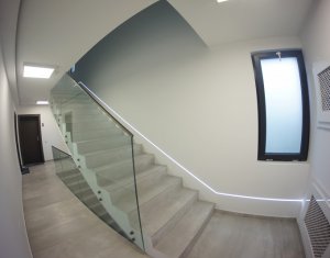 Appartement 2 chambres à louer dans Cluj-napoca, zone Centru