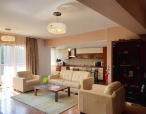 , 70m2 dans Cluj-napoca, zone Plopilor