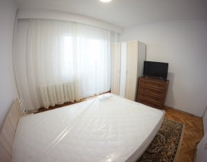 Appartement 3 chambres à louer dans Cluj-napoca, zone Marasti