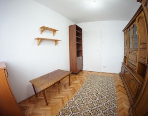 Appartement 3 chambres à louer dans Cluj-napoca, zone Marasti