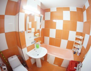Appartement 3 chambres à louer dans Cluj-napoca, zone Marasti
