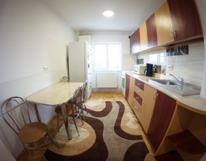Appartement 3 chambres à louer dans Cluj-napoca, zone Marasti