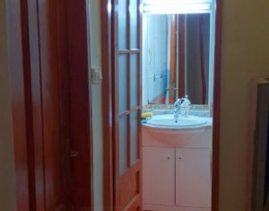Appartement 4 chambres à louer dans Cluj-napoca, zone Zorilor