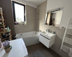Appartement 3 chambres à vendre dans Cluj-napoca, zone Borhanci