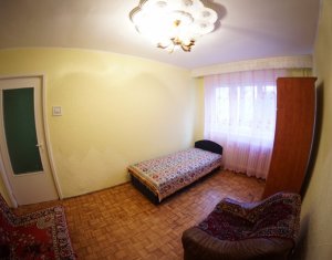 Appartement 3 chambres à louer dans Cluj-napoca, zone Manastur