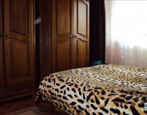 Appartement 3 chambres à vendre dans Cluj-napoca, zone Marasti