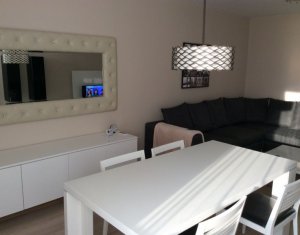 Appartement 3 chambres à louer dans Cluj-napoca, zone Centru