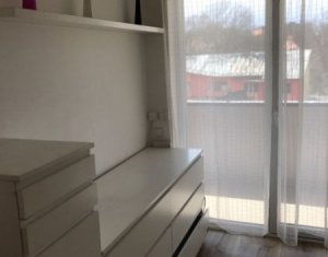 Appartement 3 chambres à louer dans Cluj-napoca, zone Centru