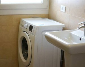 Appartement 4 chambres à louer dans Cluj-napoca, zone Andrei Muresanu